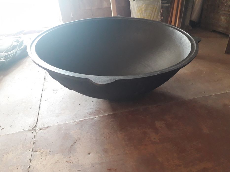 Казан новый хороший