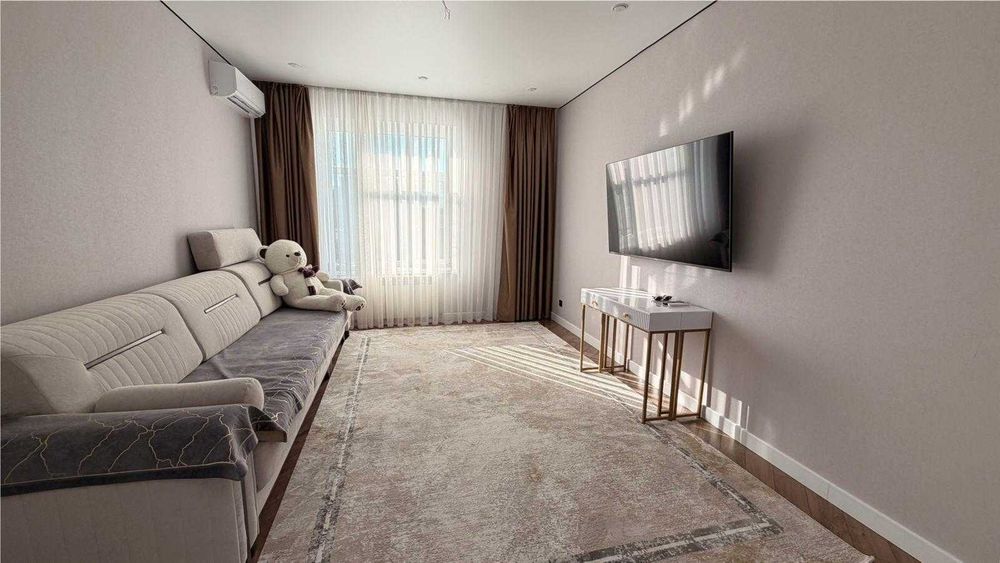 Продам 2комн ЖК Томирис 64кв.м