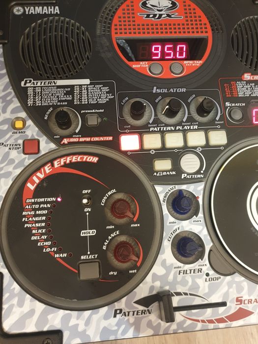 Platan Dj  yamaha  funcțional.
