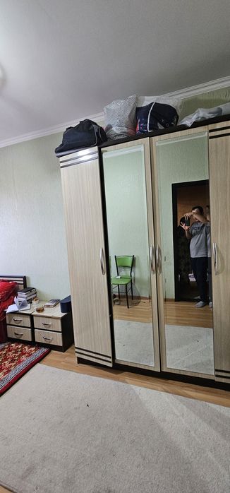 Kvartira Qizlarga Bez makler 1-xonasi beriladi 3xonali uyni (Bez Makle