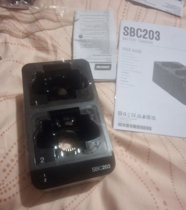 Зарядно с батерия за Микрофон Шур