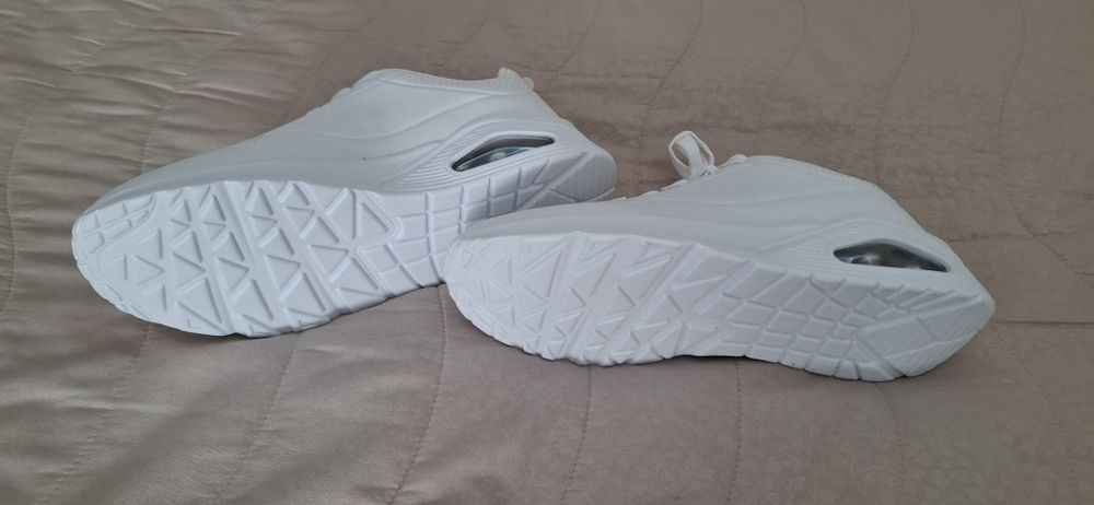 Нови маратонки 38 номер