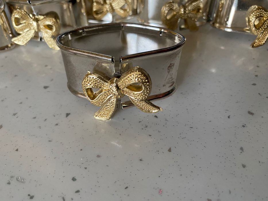 Пръстени, държачи за салфетки