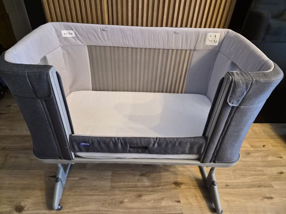 Patut atasabil Chicco Next 2 Me Forever, 3 in 1 + 2 cearsafuri pentru patut Chicco