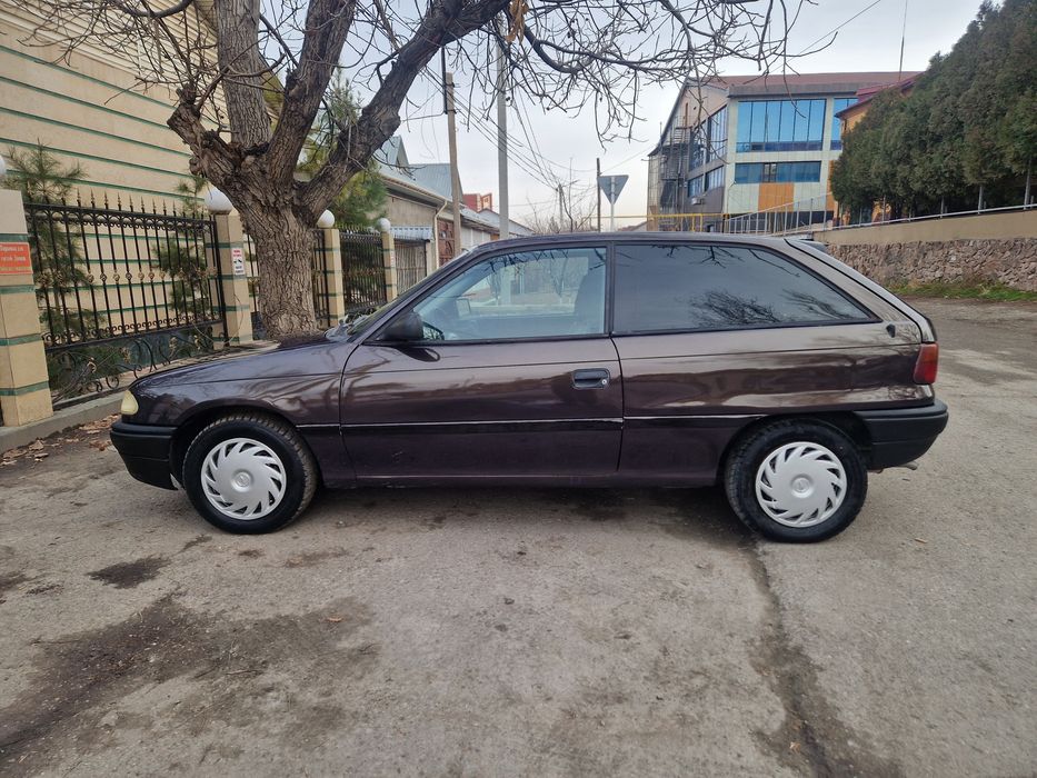 Продаю Опель астра