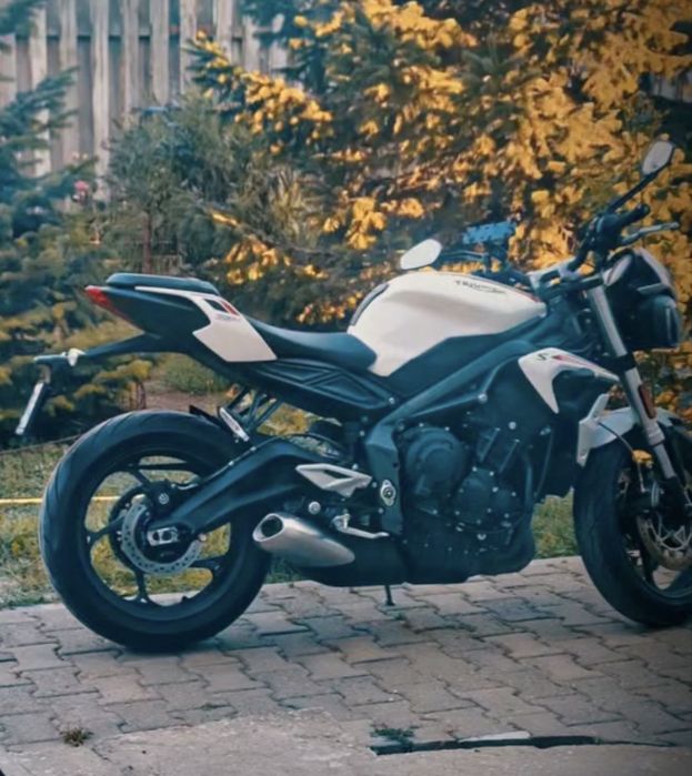 [VAND] Motocicleta Triumph Street Triple S 2021 - 6600 euro