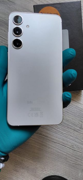 Samsung s24 plus grey