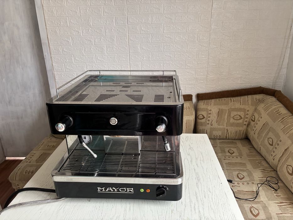 Професионална кафемашина MAYOR P 1Gr