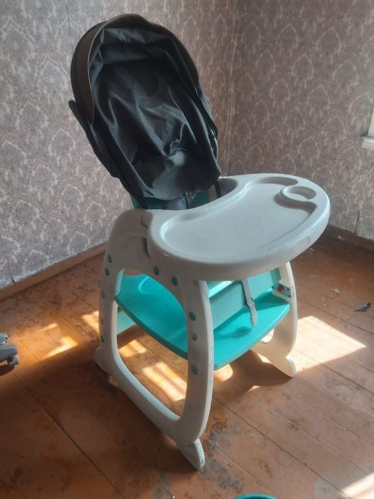 Продам стулья детские две шт