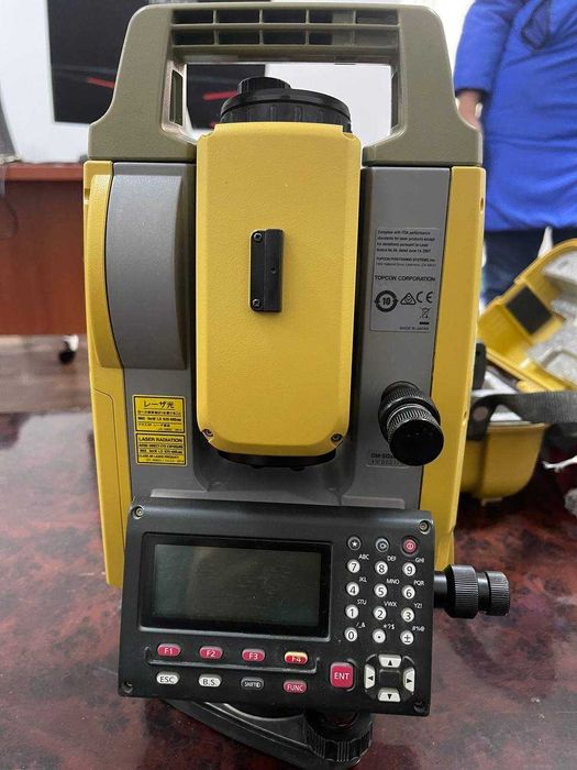 СРОЧНО ПРОДАЮ! Тахеометр Topcon