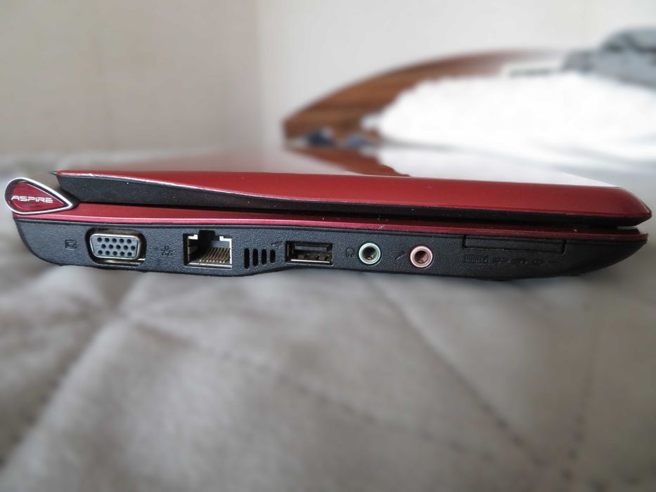 Acer Aspire One D150