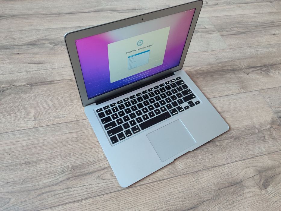 Macbook 2017 Model A1466 EMC 3178