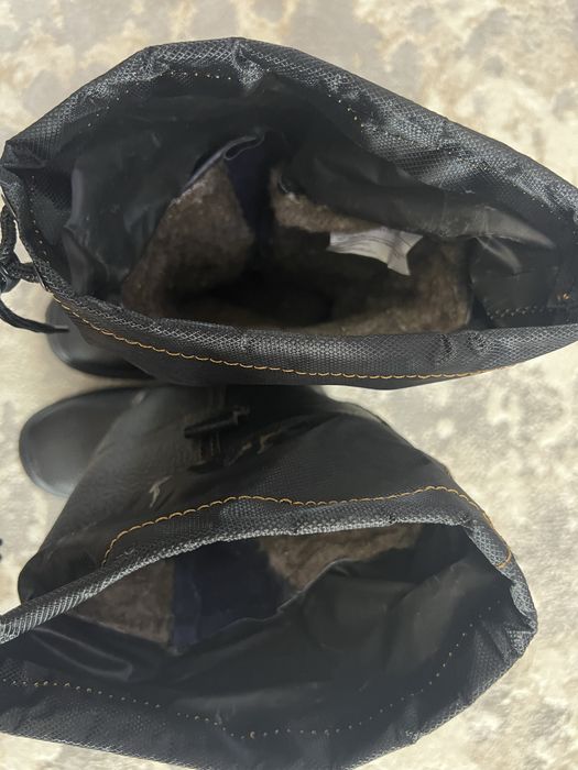 Продам сапоги новый