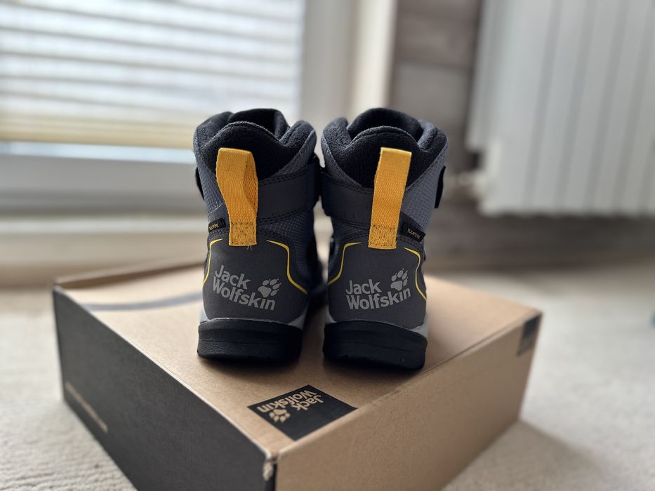 Детски ботуши апрески Jack Wolfskin 32 немер
