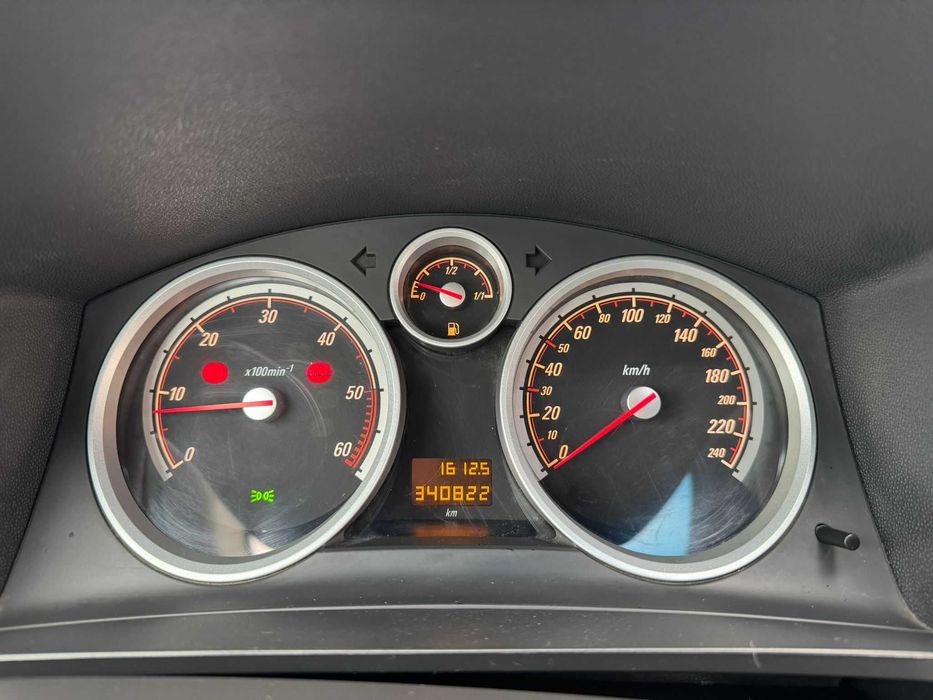 OPEL ZAFIRA B 2008 - 1.9 CDTI 150 CP