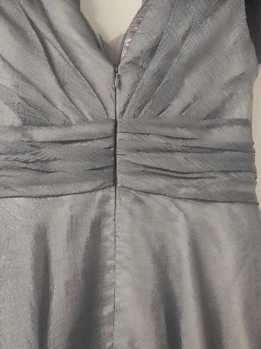 Rochie elegantă de seară lungă în formă de A