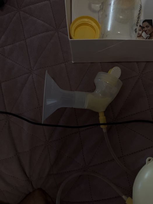 Помпа за кърма Medela swing