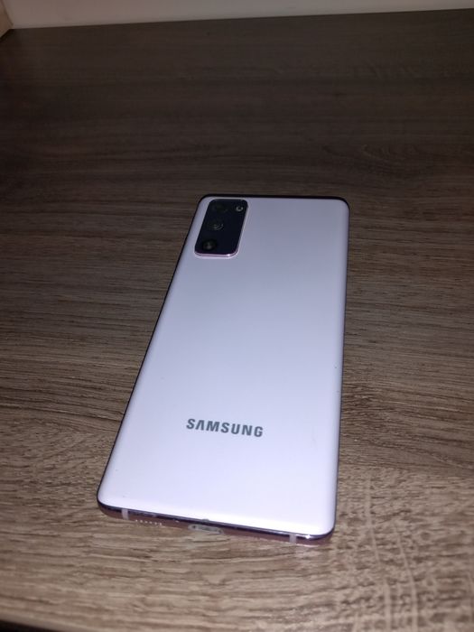 Samsung galaxy s20 fe