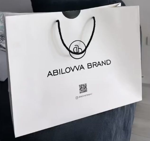 Платье элегантное вечернее