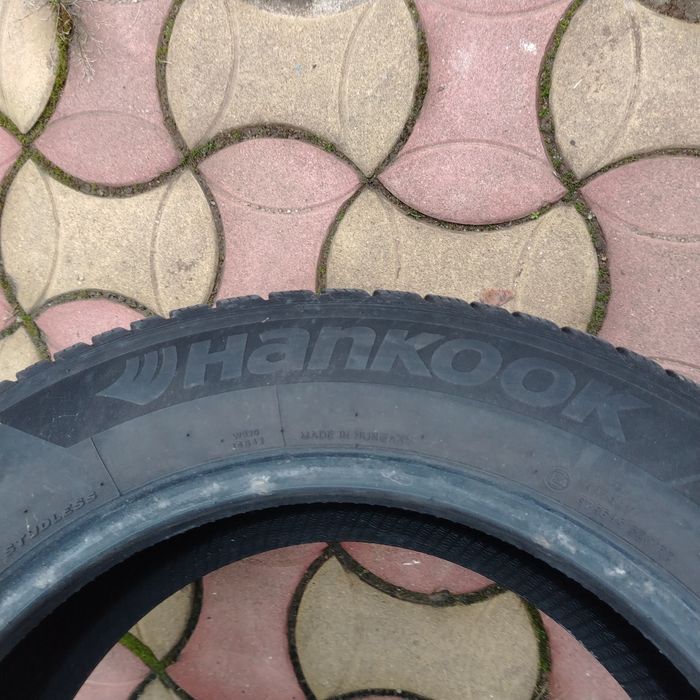 Anvelope Hankook 225 60 17 iarna