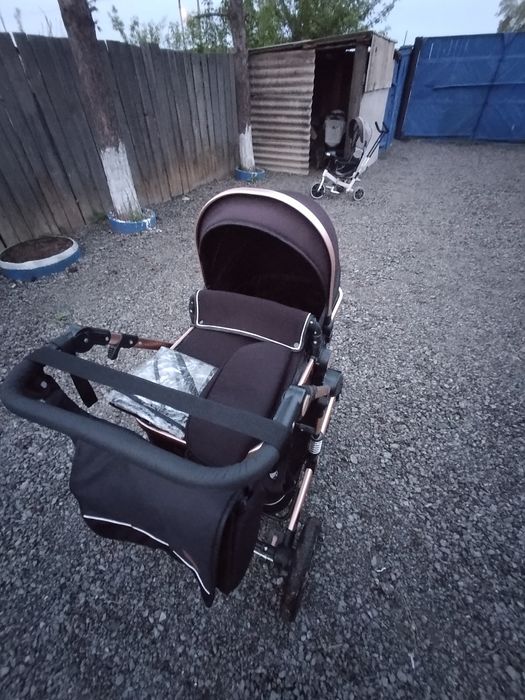 Продам коляску фирмы Бэлеко