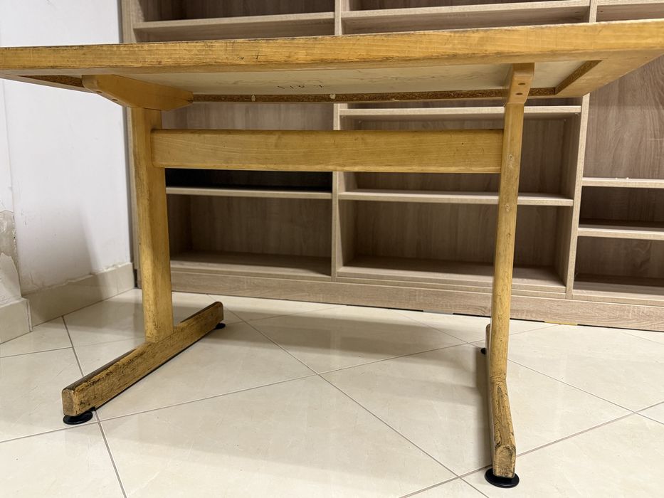 Masă dreptunghiulară  120 × 70 cm