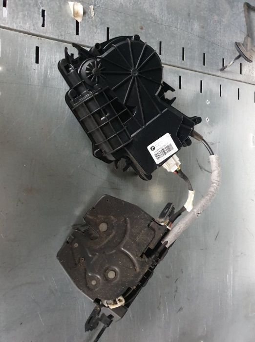 Actuator borasca incuietoare haion BMW seria 5 GT F07 cod: 7155158