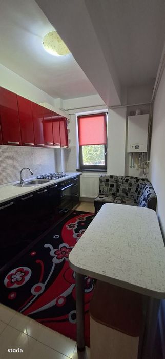 Apartament cu doua camere, decomandat, parcare, etajul 1, Visoianu — fotografia 1
