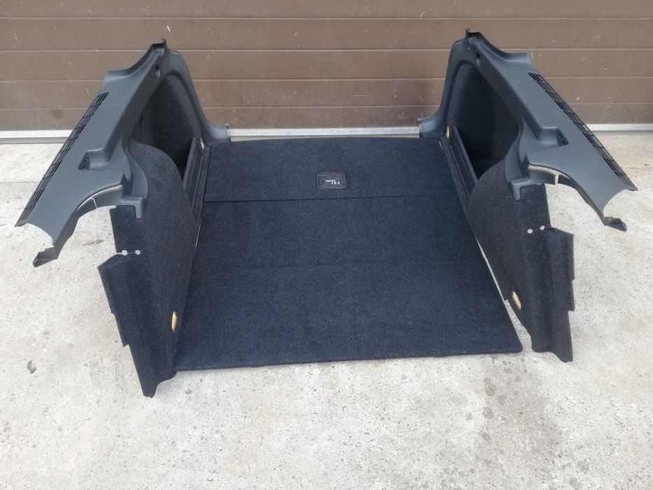 Mocheta tapiterie capitonaj interior portbagaj vw passat b6 break