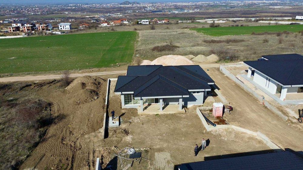 Продава се Къща в с. Марково, Област Пловдив - 214 кв.м за 1811 €/кв.м - Снимка #3