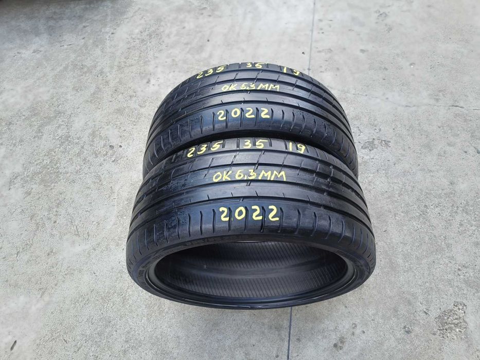 Doua anvelope de vara 235 35 19 nokian powerproof dot 2022