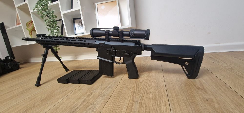 Еърсофт/airsoft реплика на оръжие DMR CYMA (098B)