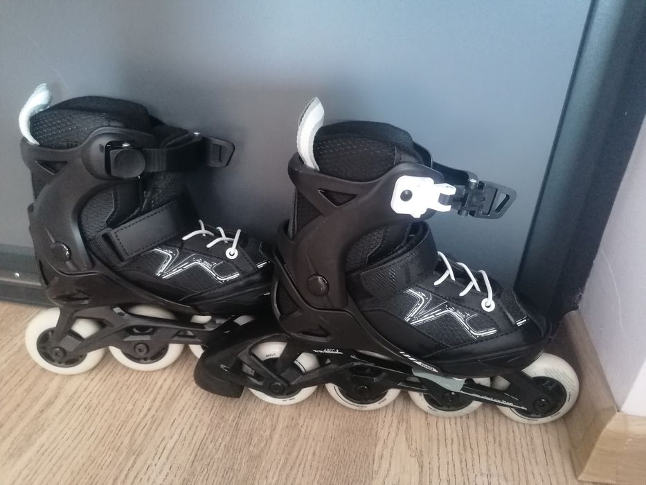 Role reglabile mărimea 29-32 + genunchiere, costiere, palmiere