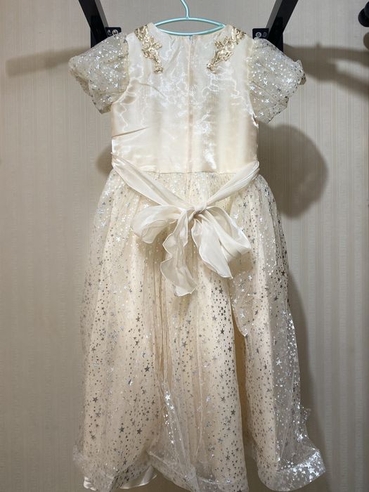 Пышные красивые платья на девочку