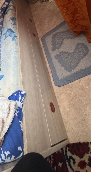 Продам 2-х спальную кровать