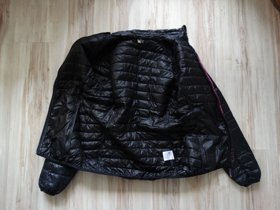 Salewa женско есенно подплатено олекотено яке размер L