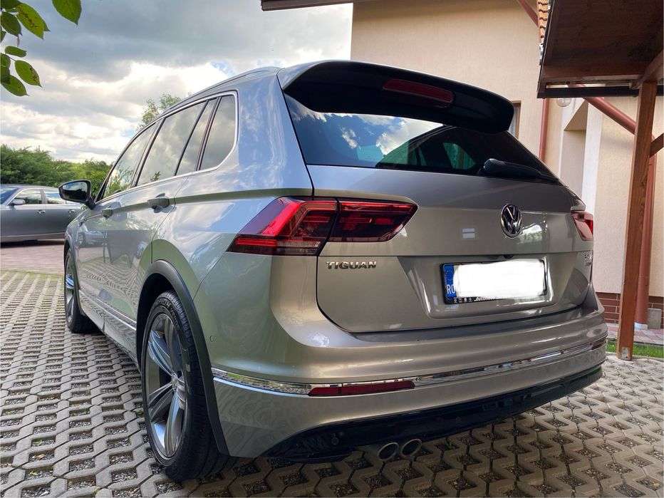 VW Tiguan R line 2.0 TDI 4Motion Automatik