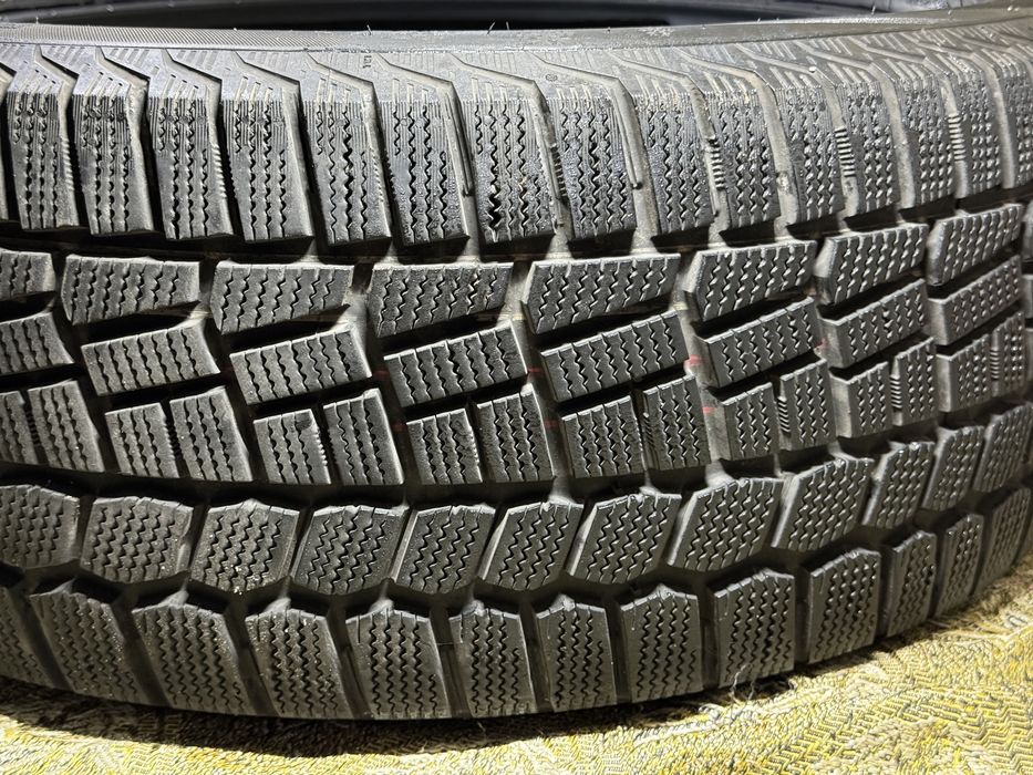 235/45/R17 Зимние шины (RUSSIA)