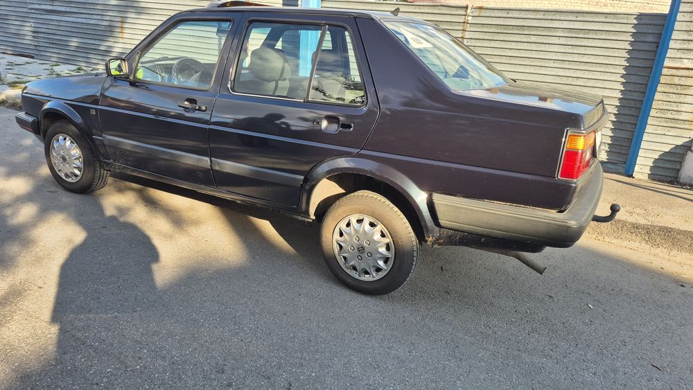 Продам Volkswagen jetta срочно