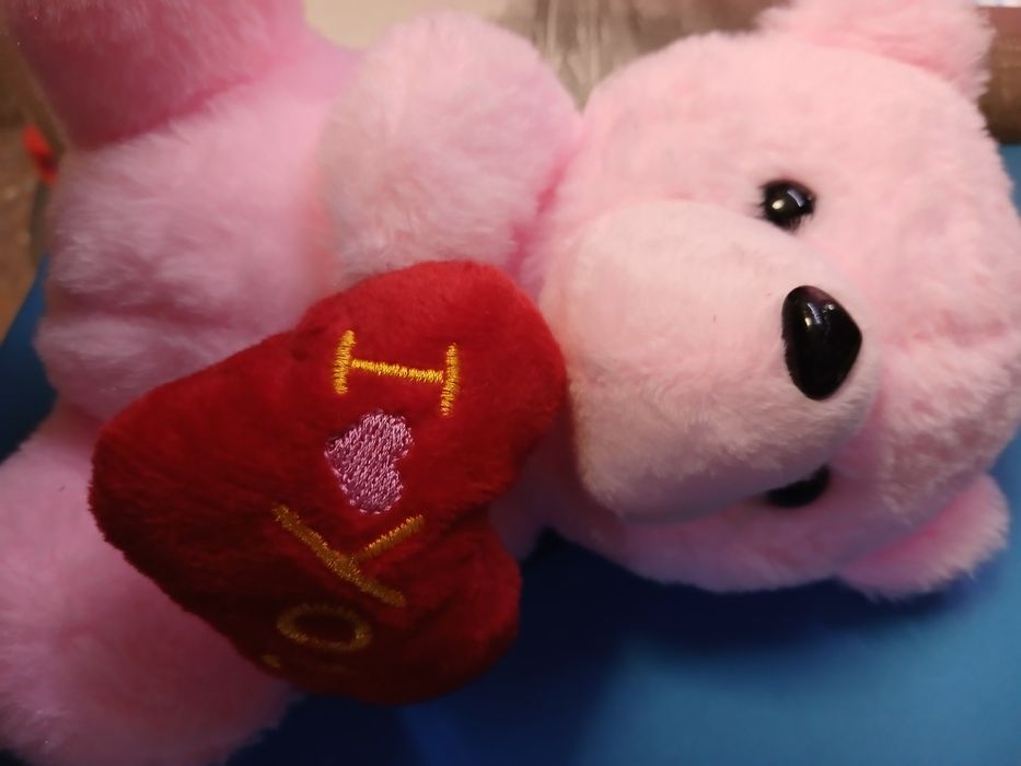 Продам! Новый. Игрушки. Мишка. Ул. Валиханова167