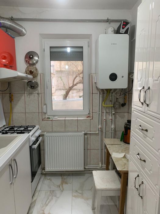 Vand apartament 2 camere
