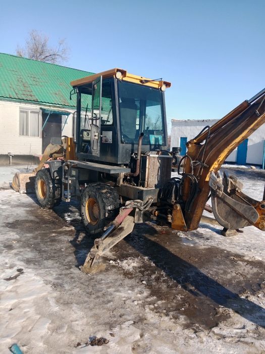 Аренда трактора 3 в 1