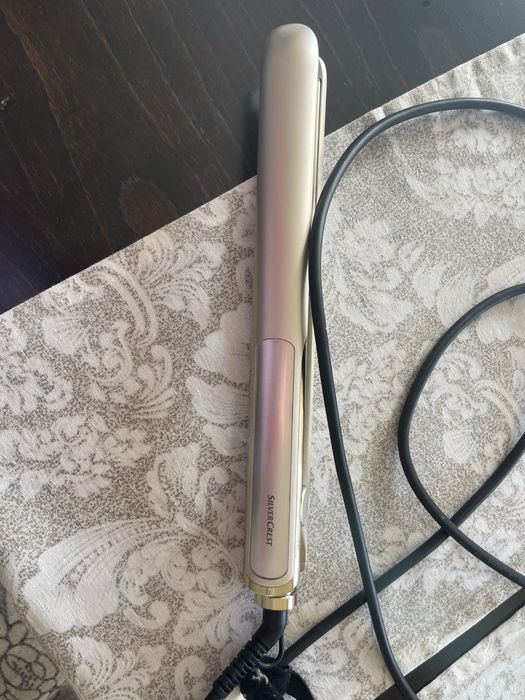 Преса за изправяне на коса