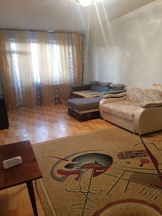 Срочно сдам 2 х комнатную квартиру в спальном районе