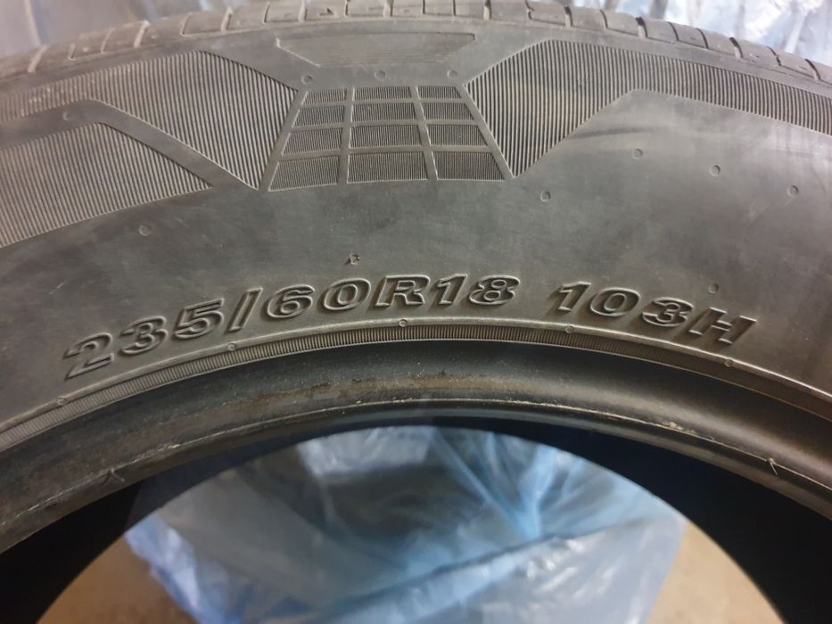 Летние шины 235x60x18