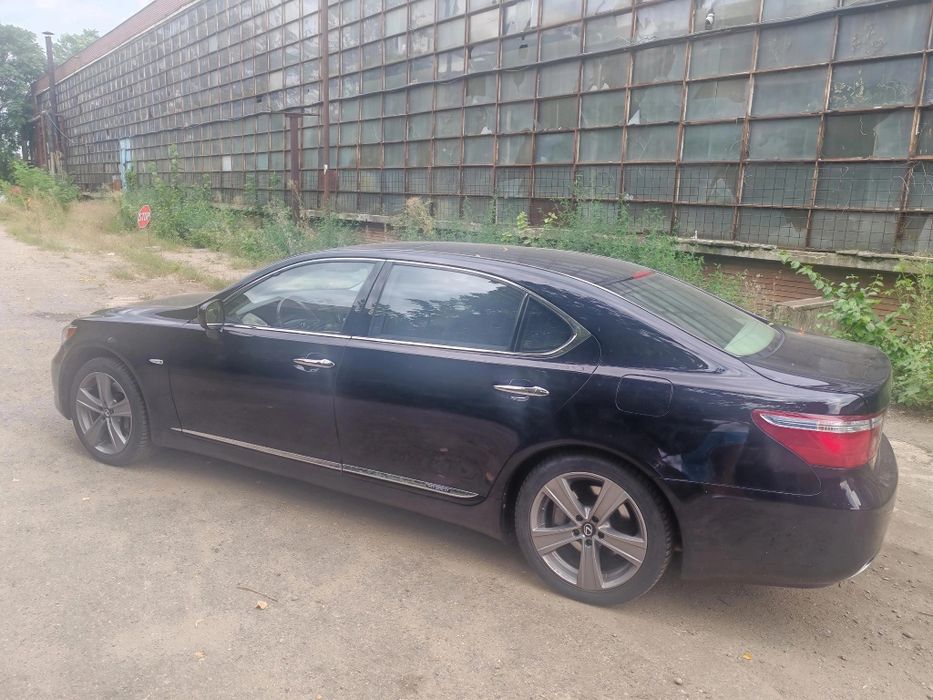 Lexus Ls600h Long 455Cp (full led adaptiv,pneumatic,trapa,piele+mahon+plafon piele întoarsă etc)