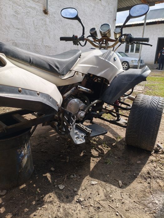 Продам трицыкл  250 кубов