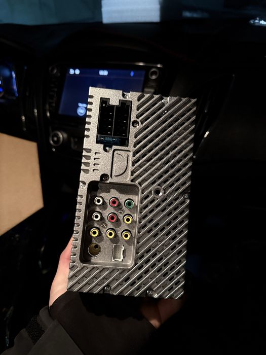 Магнитафон а экраном