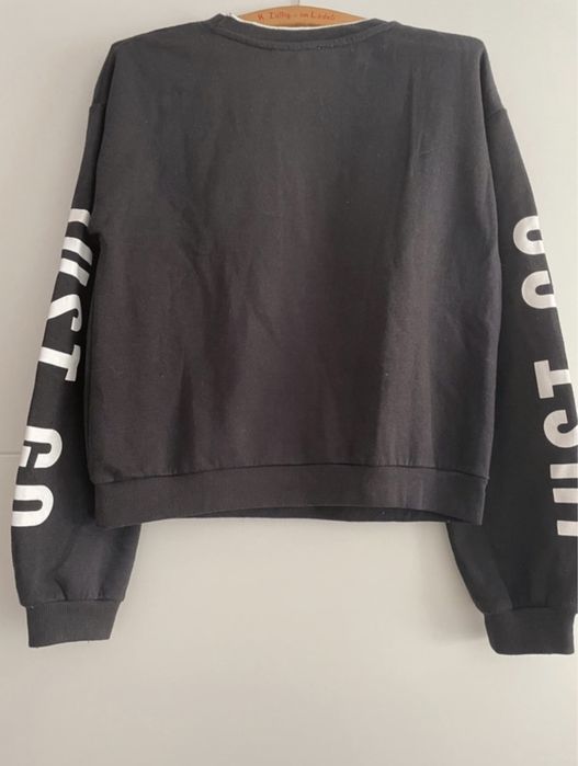 Pulover negru de fete