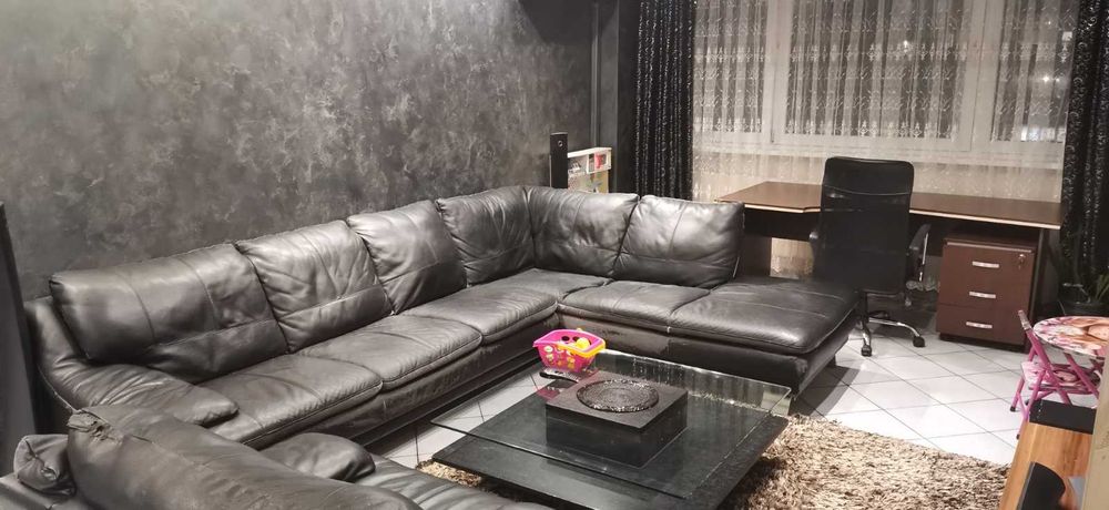 Подарявам диван еко кожа